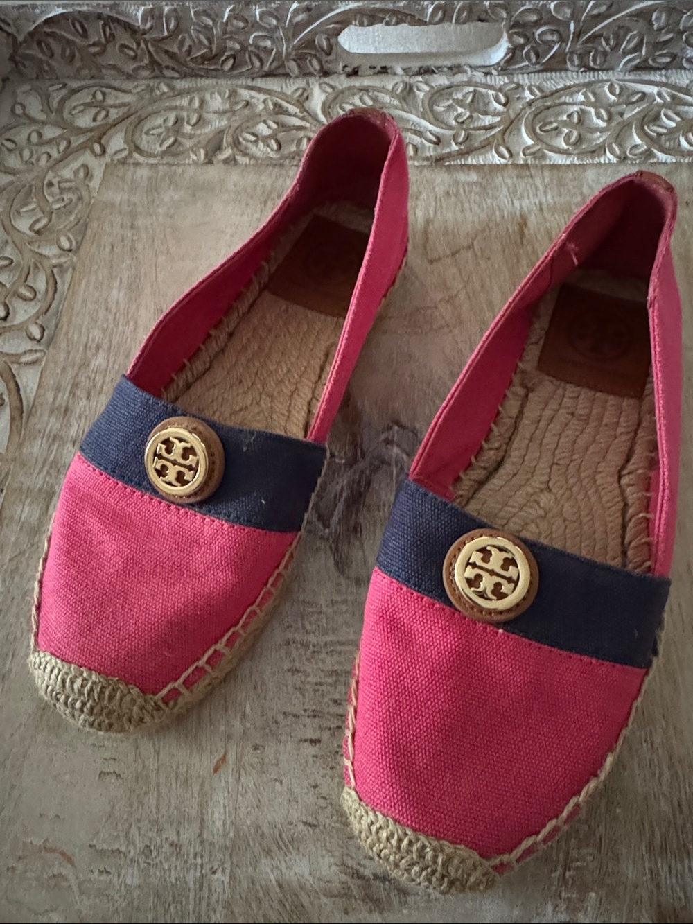 Tory Burch Hot Pink Canvas Espadrille Flats with Navy Trim and Gold Logo-size 6